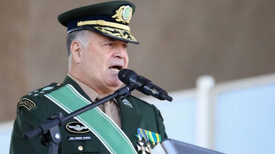 General Freire Gomes denuncia plano de golpe de Bolsonaro