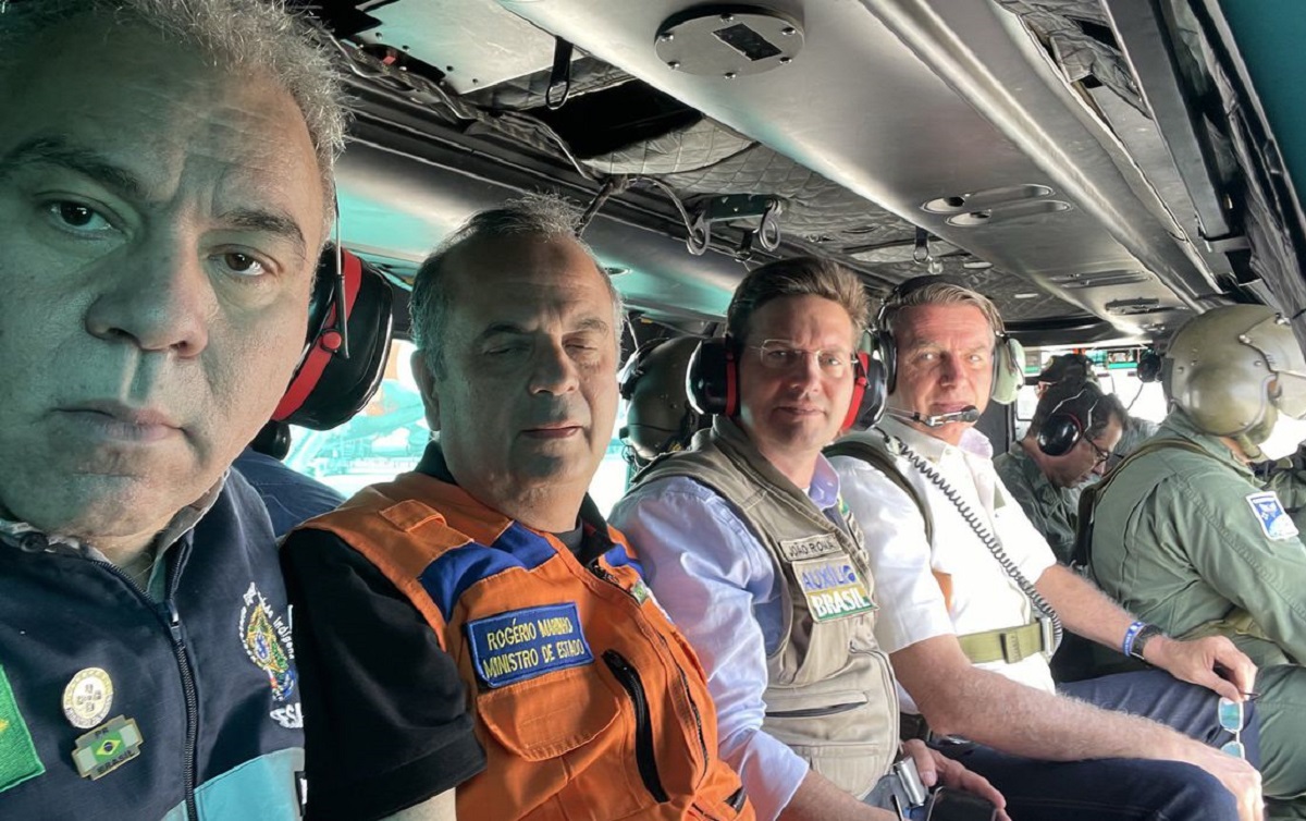 Jornalistas são agredidos em visita de Bolsonaro na Bahia